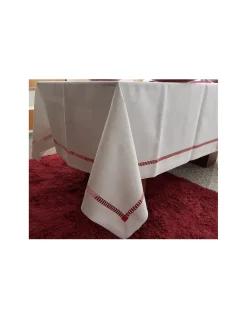 180x270 cm - Toalha de mesa de linho bordada a mão - Toalha de mesa de natal - Bordados da Lixa